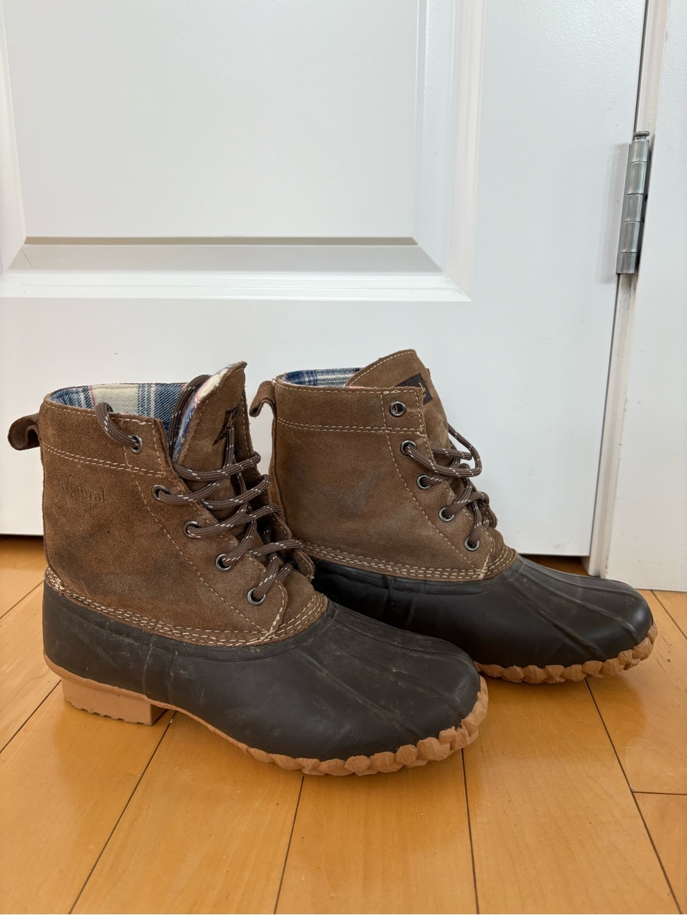 Women’s Brown Waterproof Duck Boots Size 8 Natural Reflections